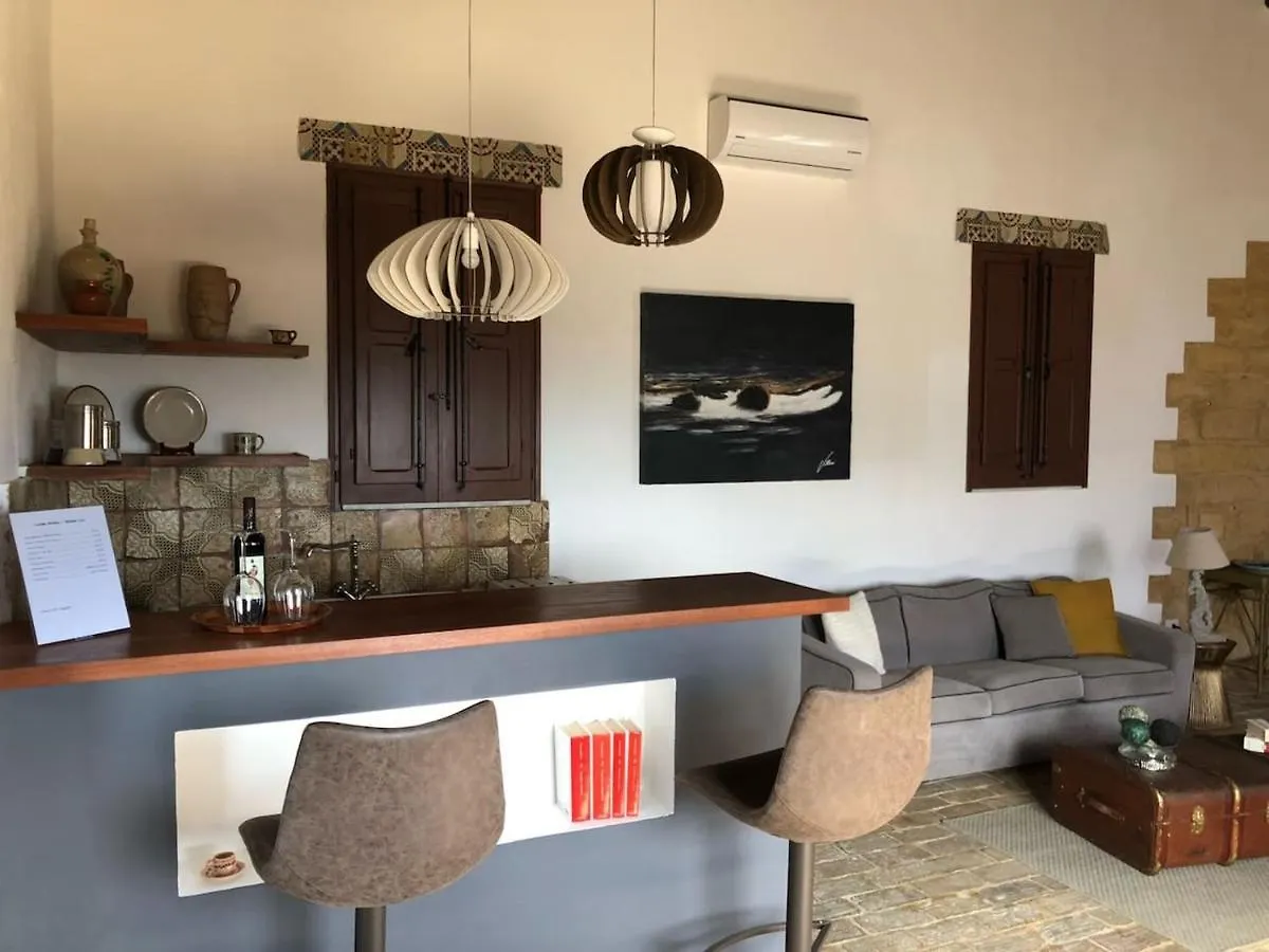 לינה וארוחת בוקר אגריג'נטו Villa La Lumia B&B Suites & Apartments