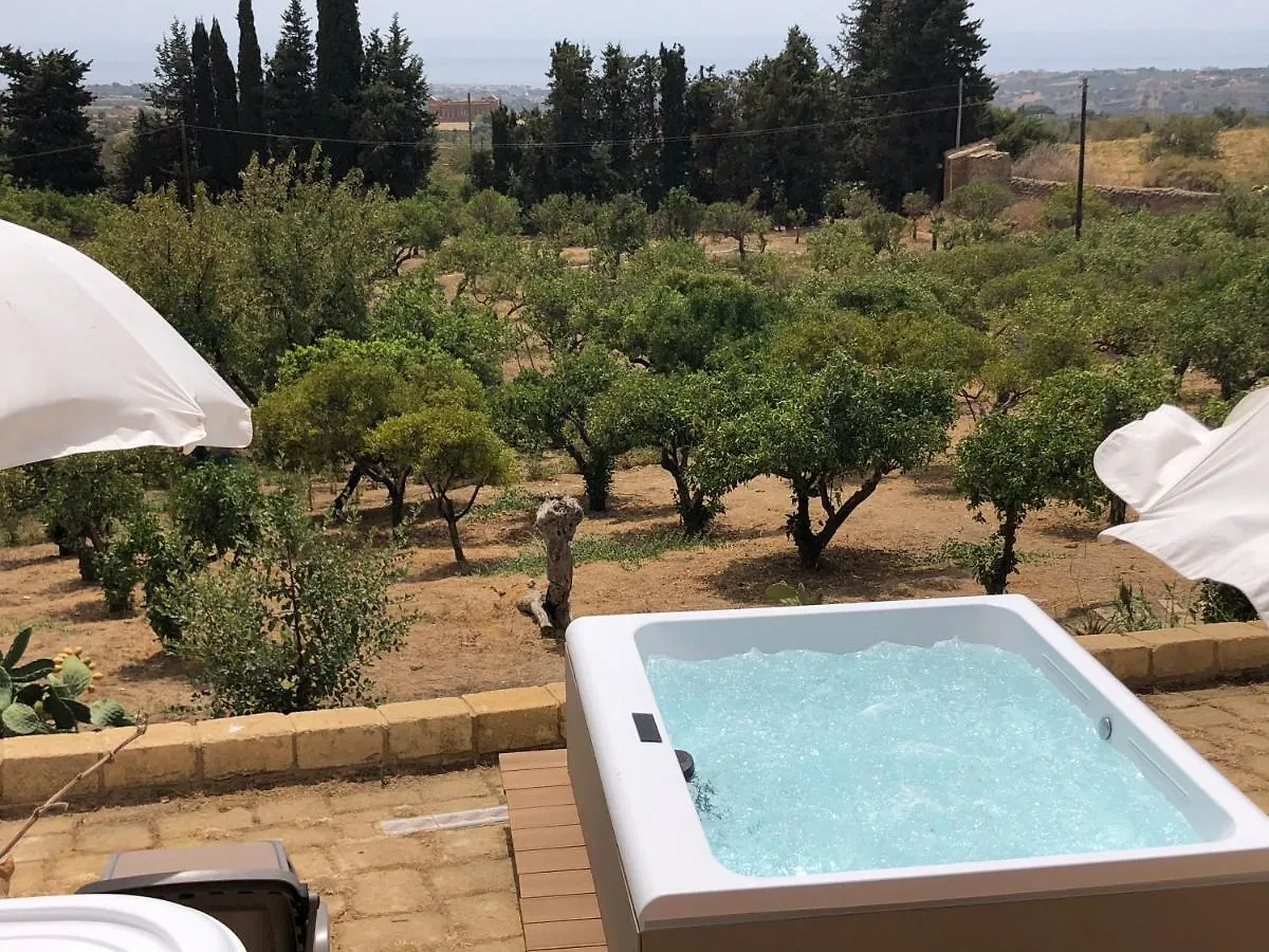 Villa La Lumia B&B Suites & Apartments Agrigent 2*,